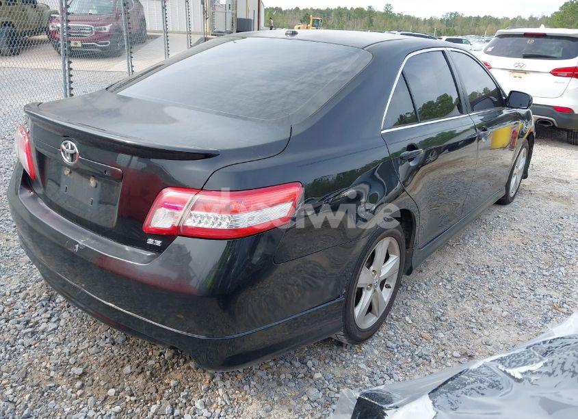 Photo 4 of 2011 Toyota Camry SE (VIN 4T1BF3EK3BU771580)
