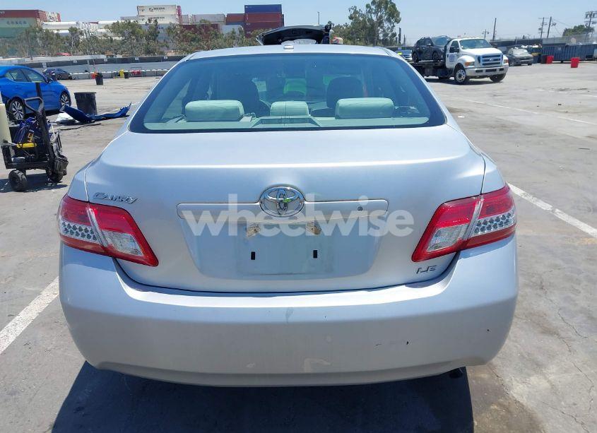 Photo 17 of 2010 Toyota Camry LE (VIN 4T1BF3EK4AU019286)