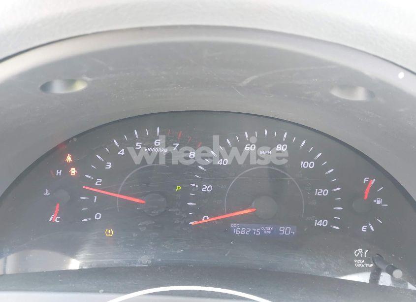 Photo 7 of 2010 Toyota Camry LE (VIN 4T1BF3EK4AU019286)