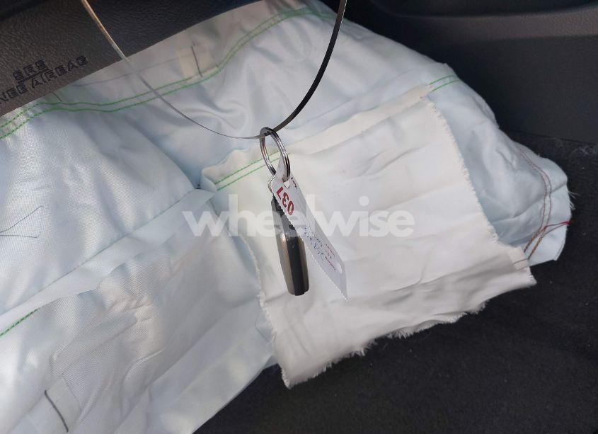 Photo 11 of 2010 Toyota Camry SE (VIN 4T1BF3EK4AU022821)