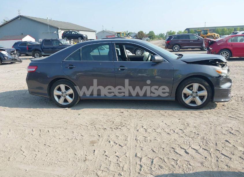 Photo 13 of 2010 Toyota Camry SE (VIN 4T1BF3EK4AU022821)