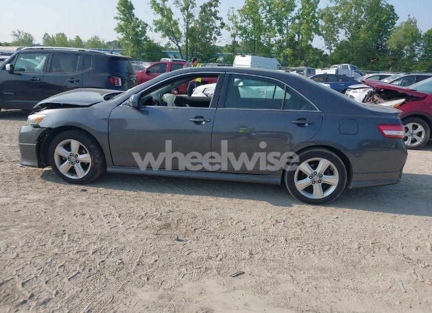 Photo 14 of 2010 Toyota Camry SE (VIN 4T1BF3EK4AU022821)