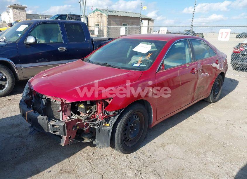 Photo 2 of 2010 Toyota Camry LE (VIN 4T1BF3EK4AU024326)