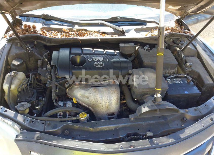 Photo 10 of 2010 Toyota Camry LE (VIN 4T1BF3EK4AU033463)