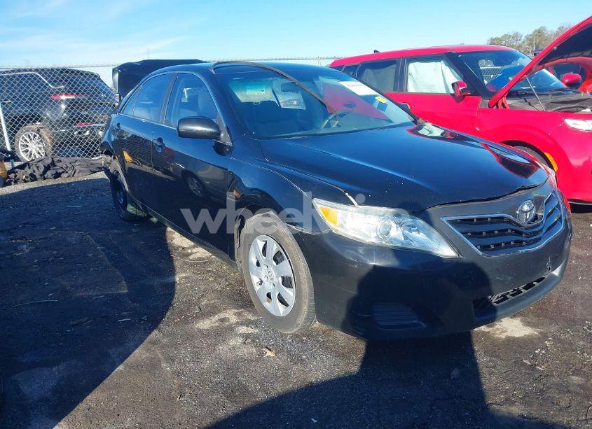 2010 Toyota Camry (VIN 4T1BF3EK4AU037349) main photo