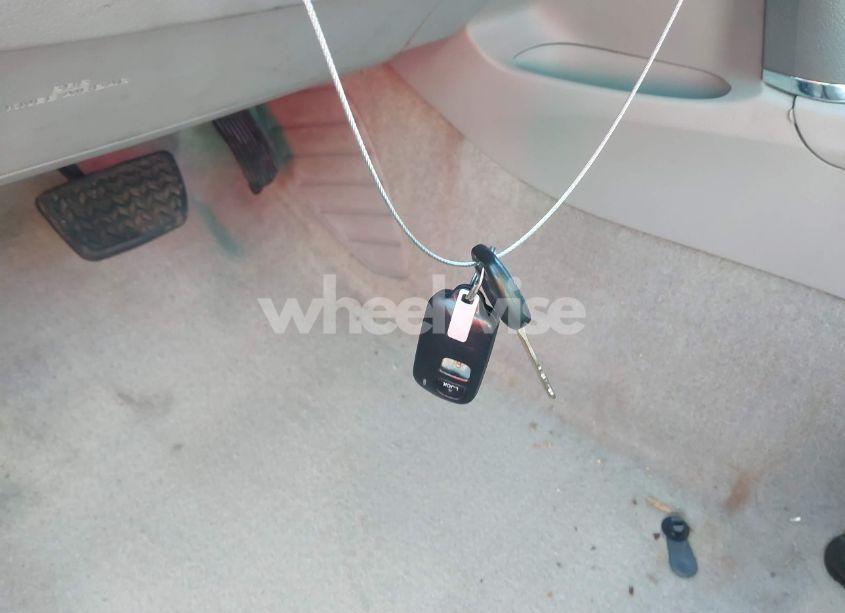 Photo 11 of 2010 Toyota Camry (VIN 4T1BF3EK4AU037349)