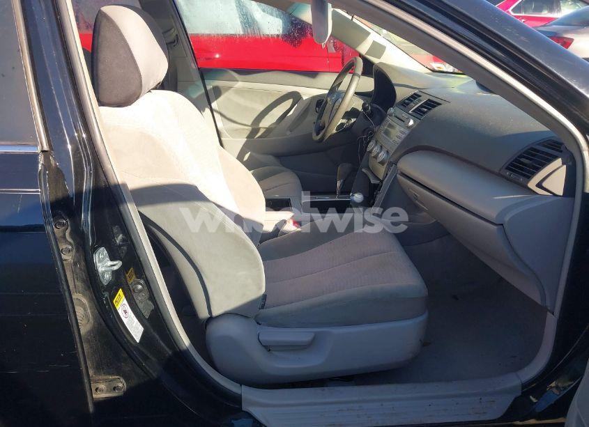 Photo 5 of 2010 Toyota Camry (VIN 4T1BF3EK4AU037349)