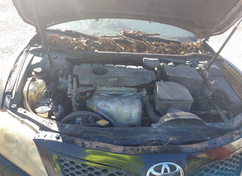 Photo 10 of 2010 Toyota Camry SE (VIN 4T1BF3EK4AU040185)