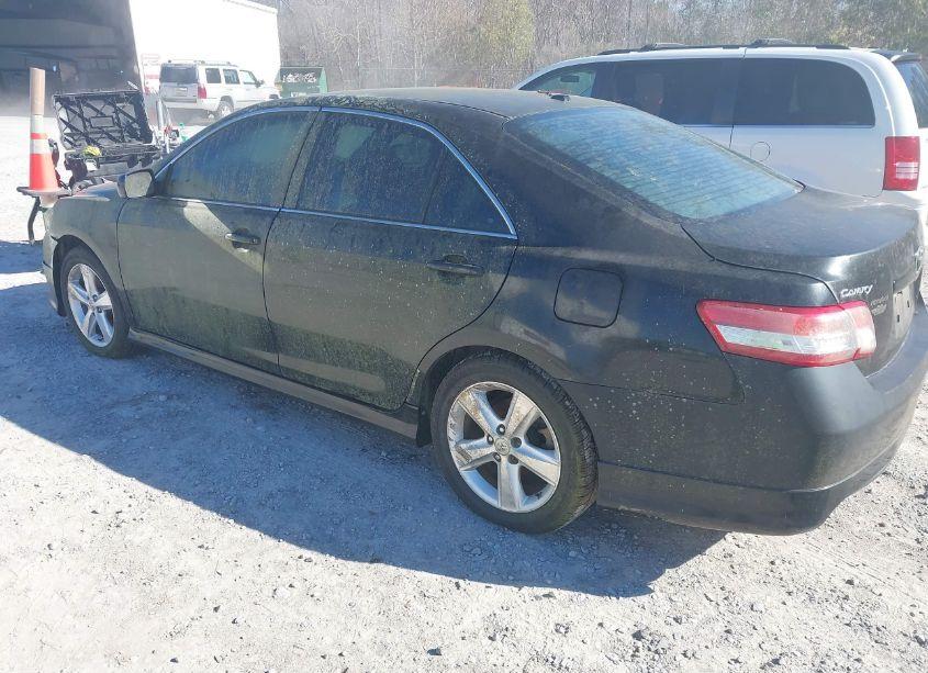 Photo 3 of 2010 Toyota Camry SE (VIN 4T1BF3EK4AU040185)