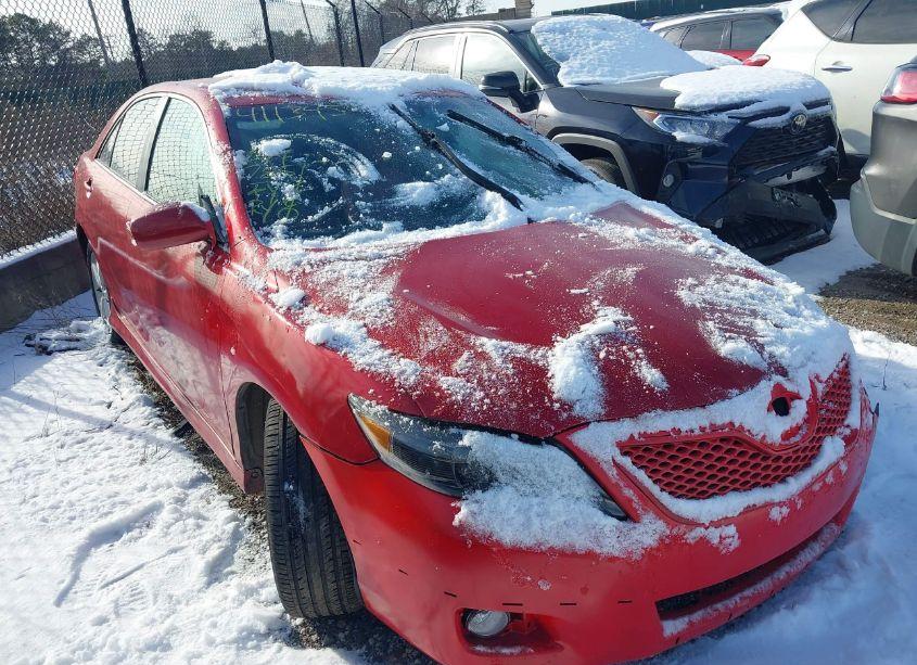 2010 Toyota Camry SE (VIN 4T1BF3EK4AU044589) main photo