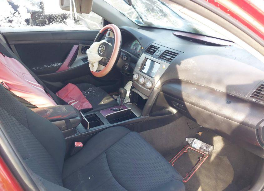 Photo 5 of 2010 Toyota Camry SE (VIN 4T1BF3EK4AU044589)