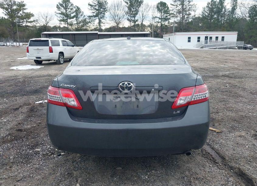 Photo 16 of 2010 Toyota Camry LE (VIN 4T1BF3EK4AU058704)