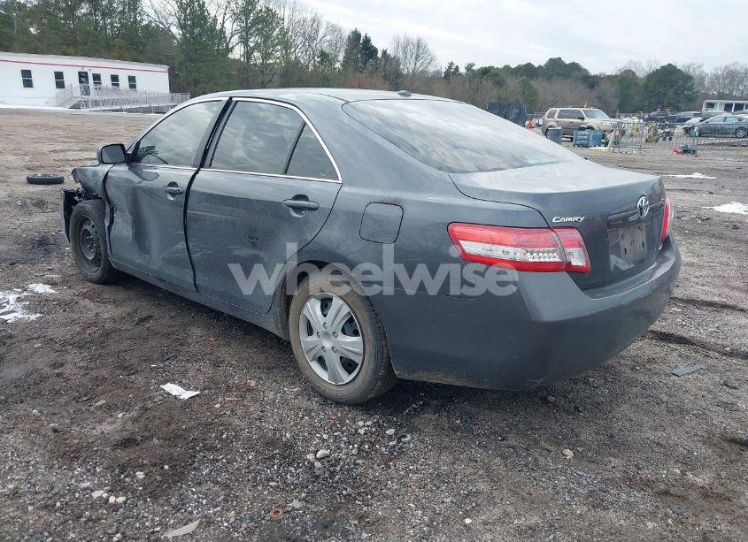 Photo 3 of 2010 Toyota Camry LE (VIN 4T1BF3EK4AU058704)