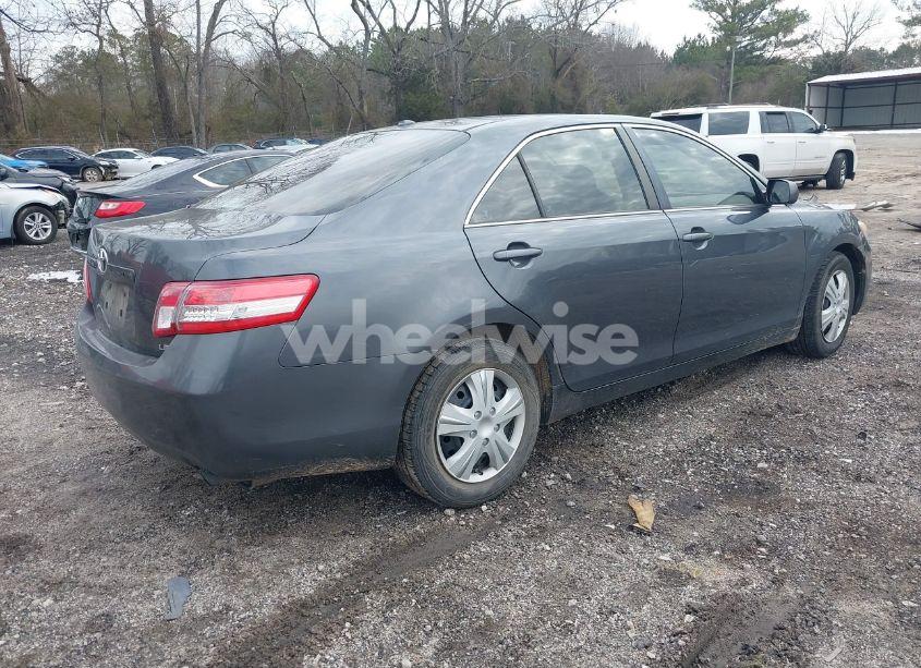 Photo 4 of 2010 Toyota Camry LE (VIN 4T1BF3EK4AU058704)