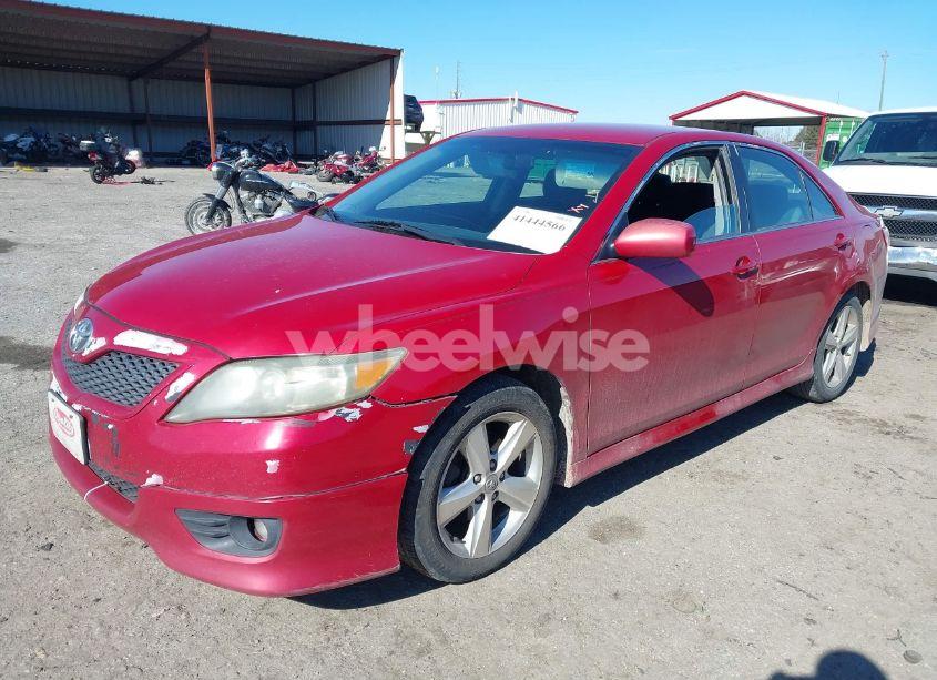 Photo 2 of 2010 Toyota Camry SE (VIN 4T1BF3EK4AU070321)