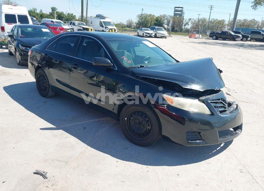 2010 Toyota Camry (VIN 4T1BF3EK4AU072103) main photo