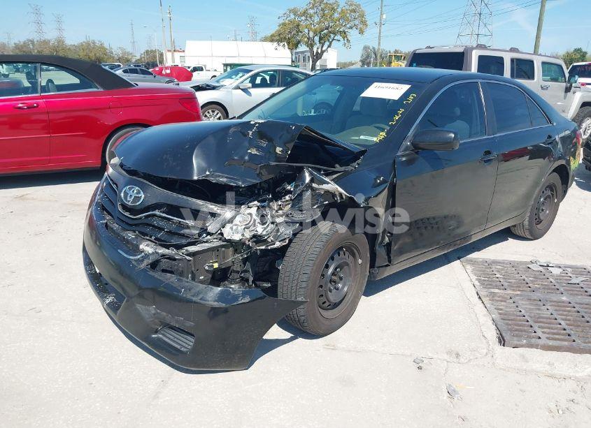 Photo 2 of 2010 Toyota Camry (VIN 4T1BF3EK4AU072103)
