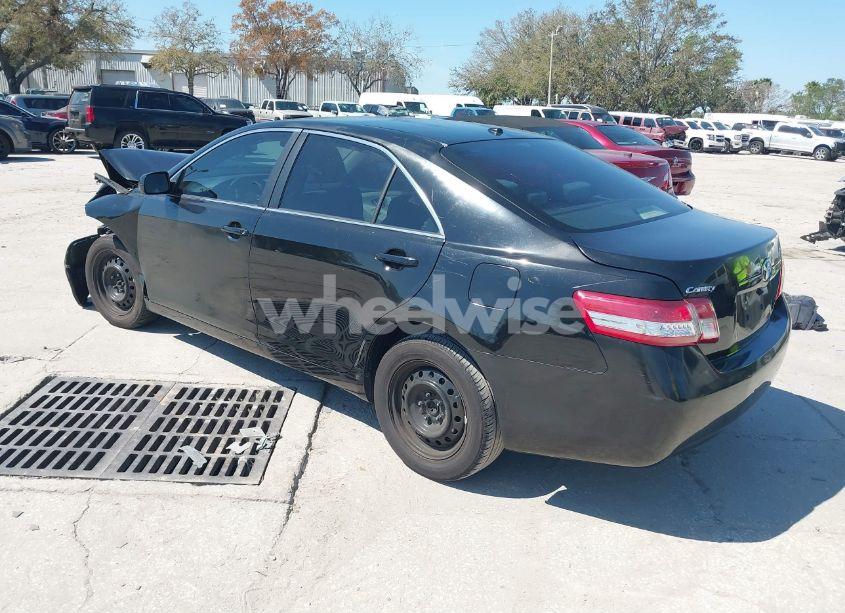 Photo 3 of 2010 Toyota Camry (VIN 4T1BF3EK4AU072103)