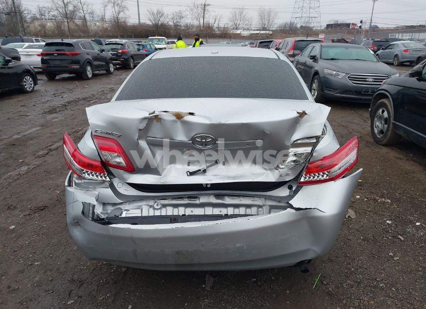 Photo 16 of 2010 Toyota Camry LE (VIN 4T1BF3EK4AU072621)