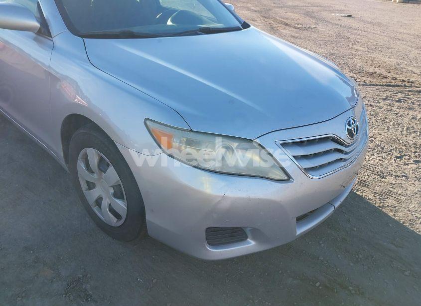 Photo 6 of 2010 Toyota Camry LE (VIN 4T1BF3EK4AU074577)
