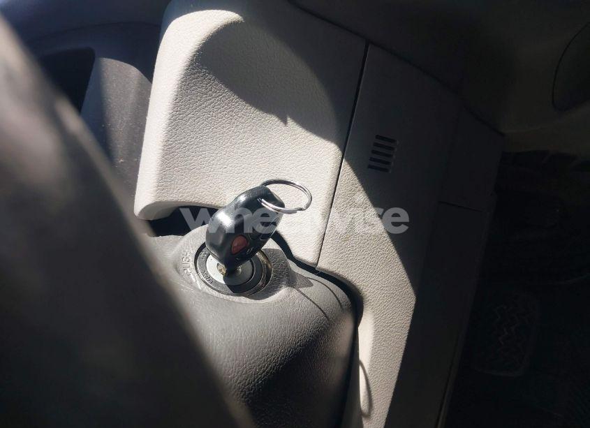 Photo 11 of 2010 Toyota Camry LE (VIN 4T1BF3EK4AU085904)