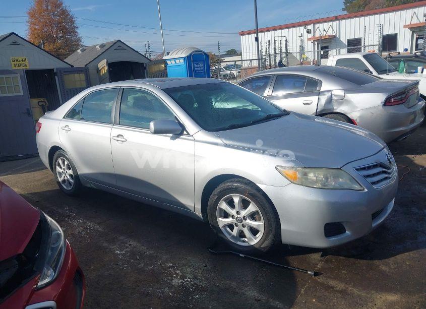 Photo 13 of 2010 Toyota Camry LE (VIN 4T1BF3EK4AU085904)
