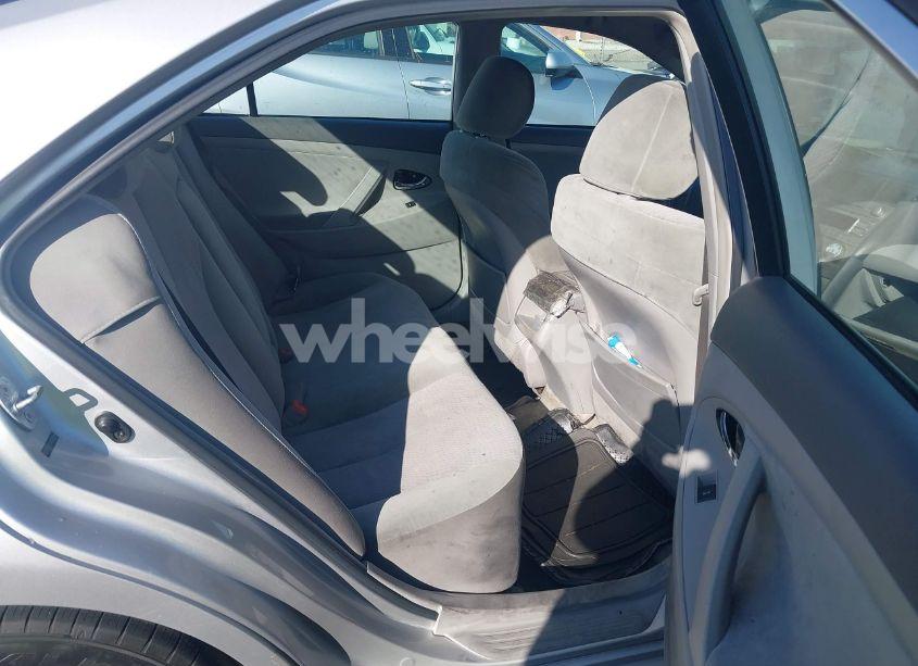 Photo 8 of 2010 Toyota Camry LE (VIN 4T1BF3EK4AU085904)