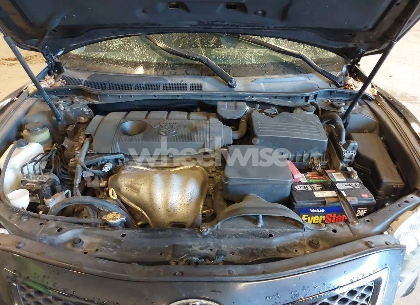 Photo 10 of 2010 Toyota Camry SE (VIN 4T1BF3EK4AU094750)