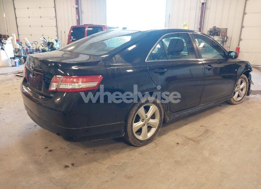 Photo 4 of 2010 Toyota Camry SE (VIN 4T1BF3EK4AU094750)