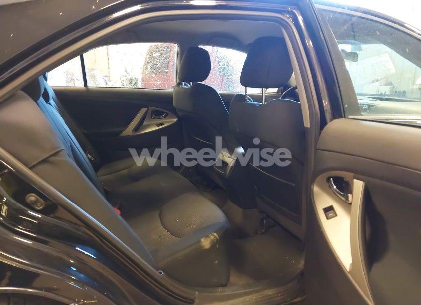 Photo 8 of 2010 Toyota Camry SE (VIN 4T1BF3EK4AU094750)