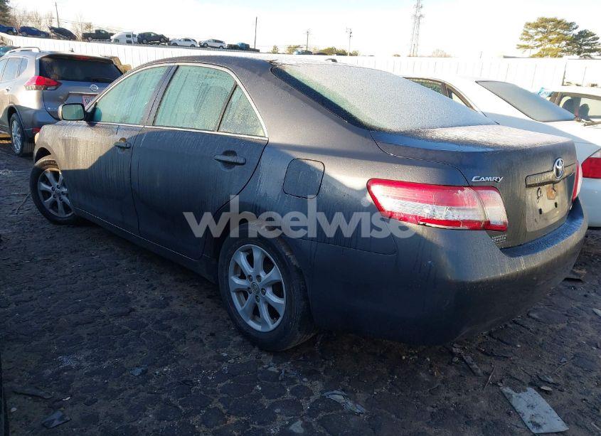 Photo 3 of 2010 Toyota Camry LE (VIN 4T1BF3EK4AU109781)