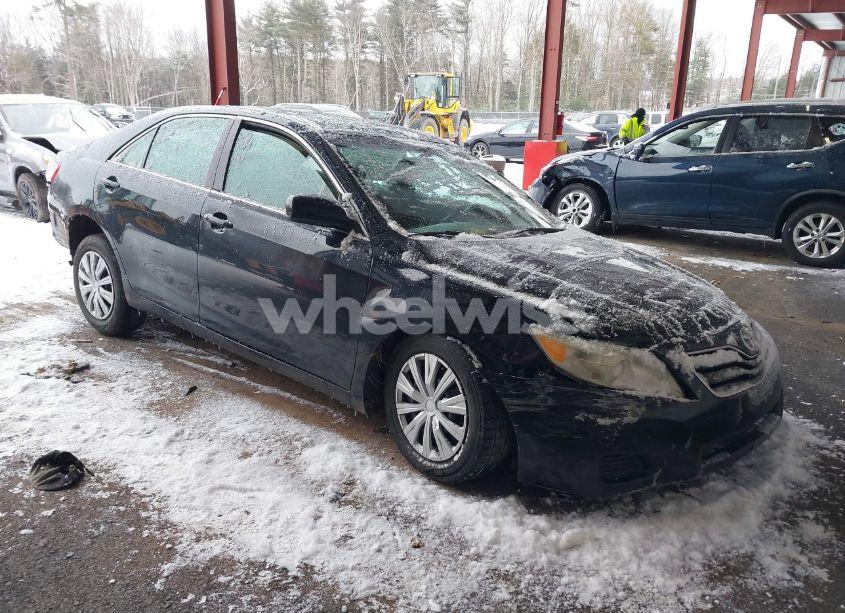 2010 Toyota Camry LE (VIN 4T1BF3EK4AU509632) main photo