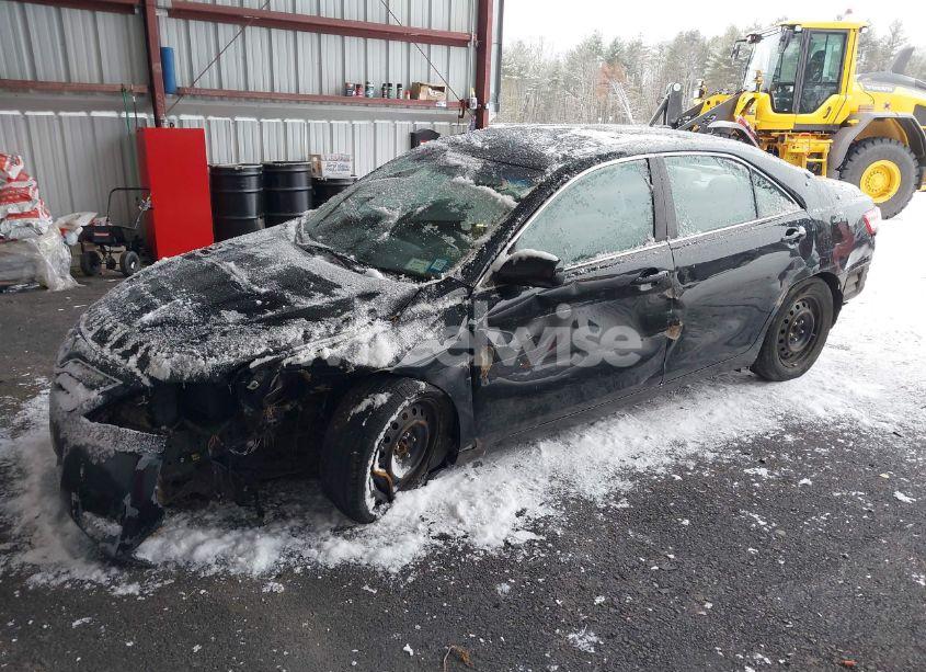 Photo 2 of 2010 Toyota Camry LE (VIN 4T1BF3EK4AU509632)