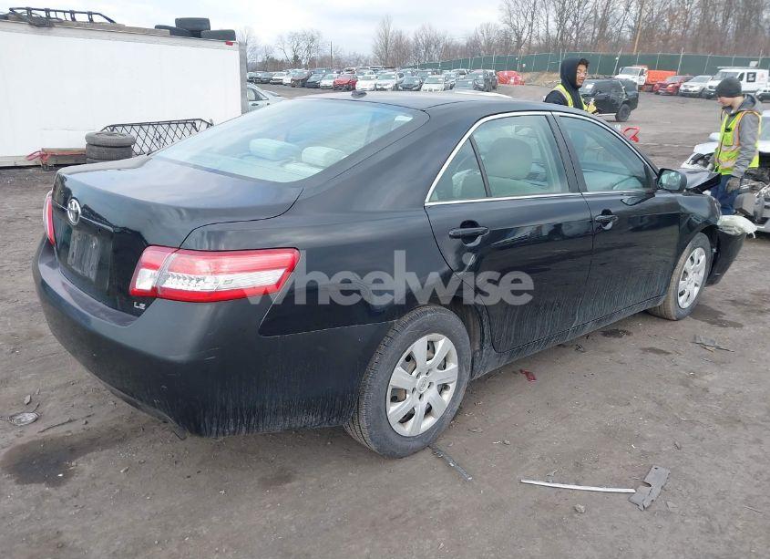Photo 4 of 2010 Toyota Camry LE (VIN 4T1BF3EK4AU515155)