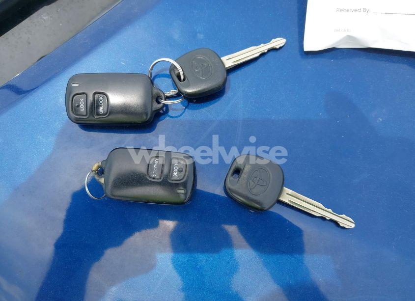 Photo 11 of 2010 Toyota Camry (VIN 4T1BF3EK4AU520730)