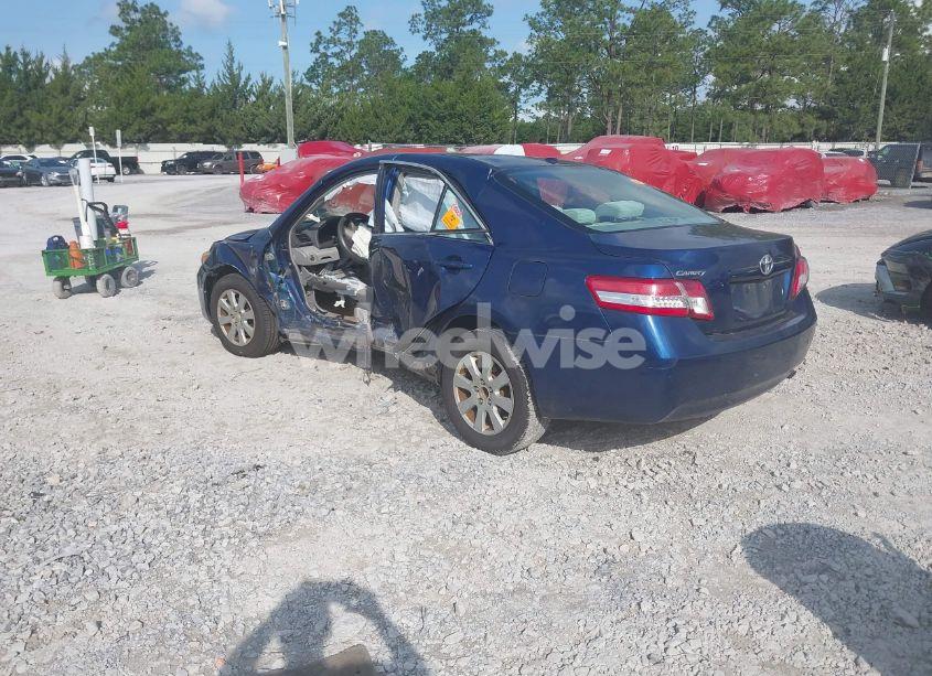 Photo 3 of 2010 Toyota Camry (VIN 4T1BF3EK4AU520730)