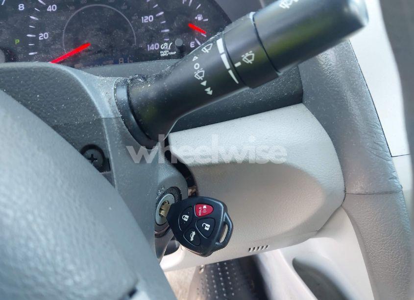 Photo 11 of 2010 Toyota Camry LE (VIN 4T1BF3EK4AU554067)