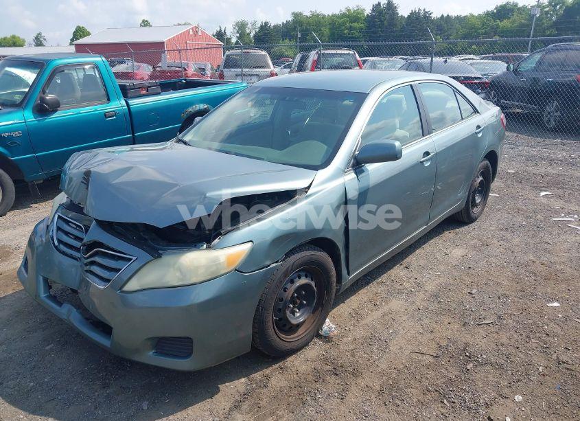 Photo 2 of 2010 Toyota Camry LE (VIN 4T1BF3EK4AU560418)