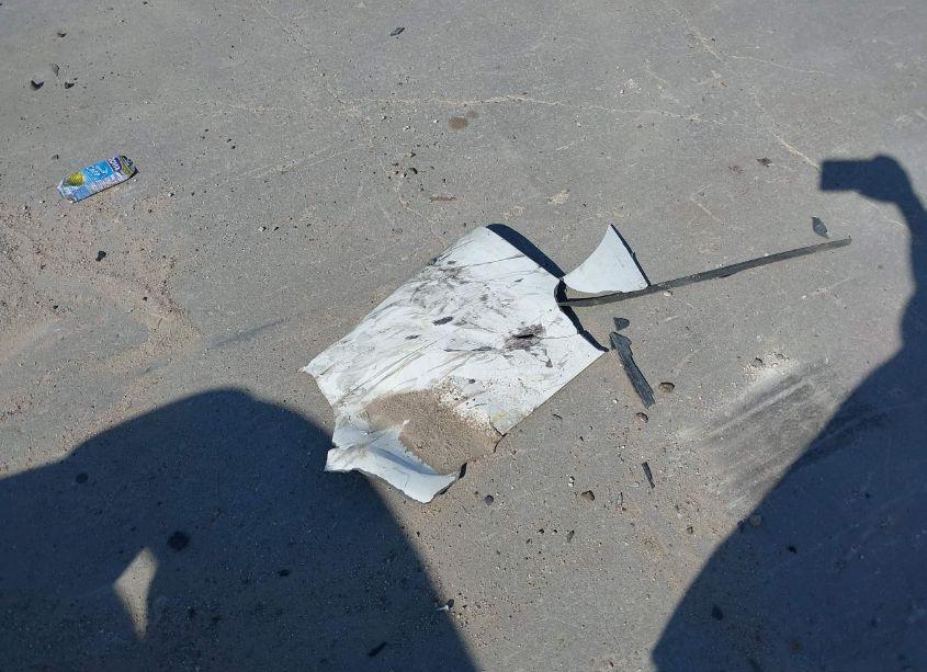 Photo 12 of 2010 Toyota Camry LE (VIN 4T1BF3EK4AU563268)