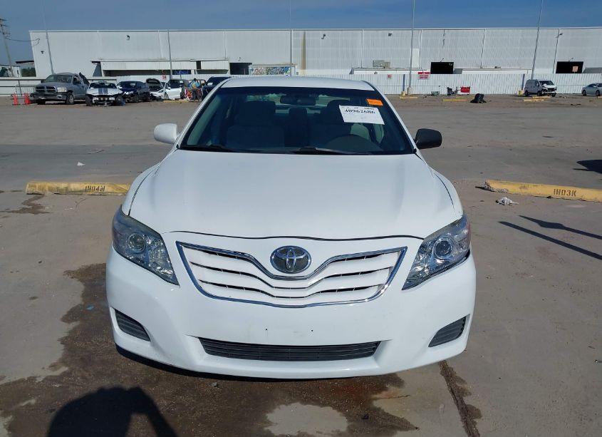 Photo 13 of 2010 Toyota Camry LE (VIN 4T1BF3EK4AU563268)