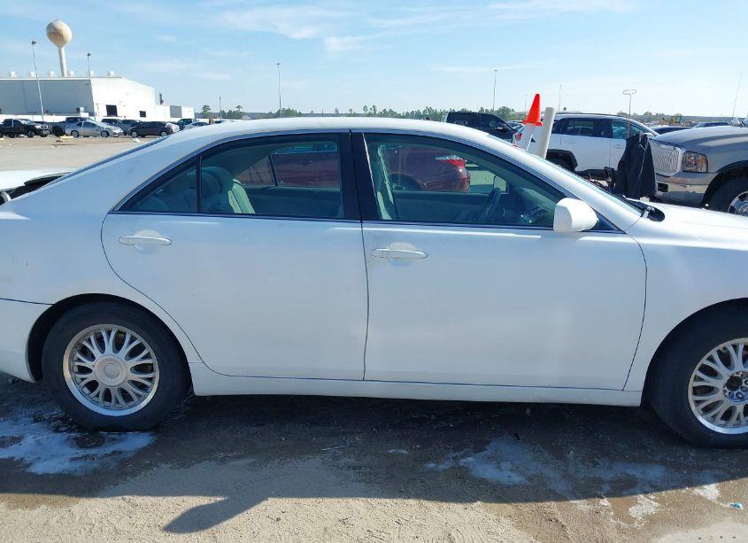 Photo 14 of 2010 Toyota Camry LE (VIN 4T1BF3EK4AU563268)