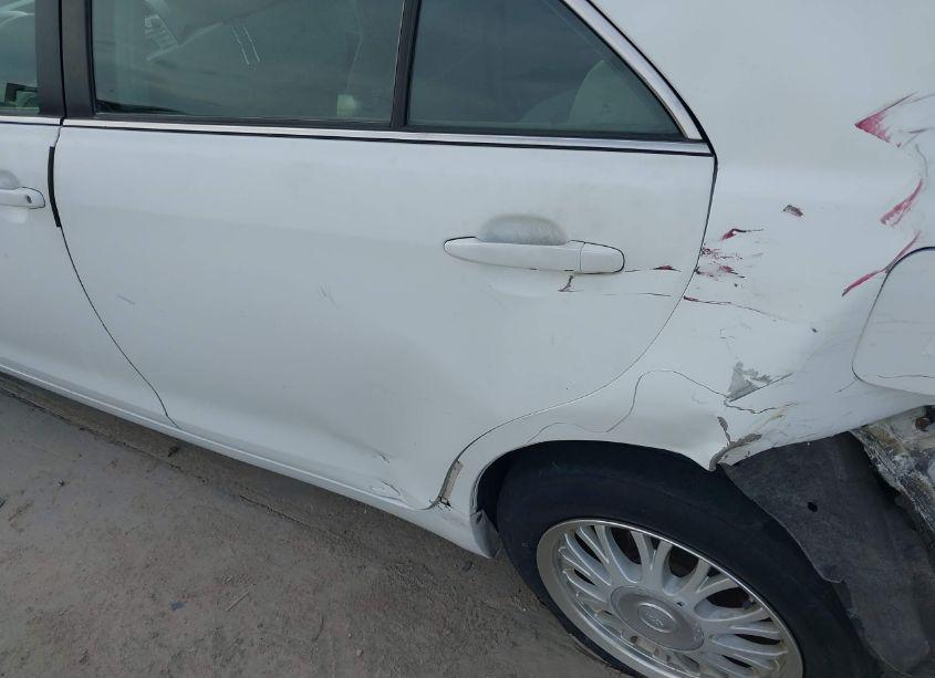 Photo 18 of 2010 Toyota Camry LE (VIN 4T1BF3EK4AU563268)