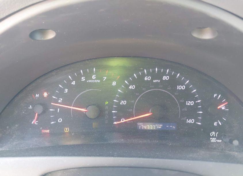 Photo 7 of 2010 Toyota Camry LE (VIN 4T1BF3EK4AU563268)