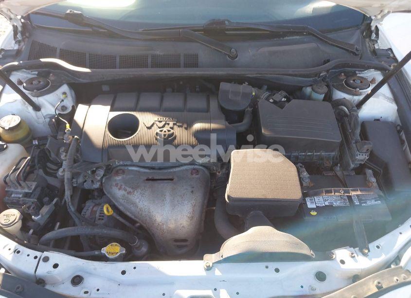 Photo 10 of 2010 Toyota Camry LE (VIN 4T1BF3EK4AU568857)