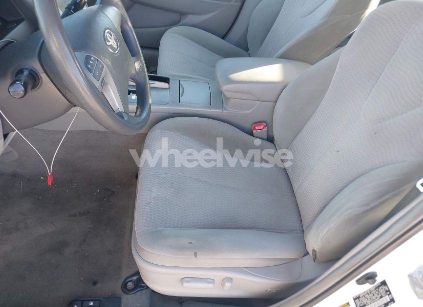 Photo 12 of 2010 Toyota Camry LE (VIN 4T1BF3EK4AU568857)