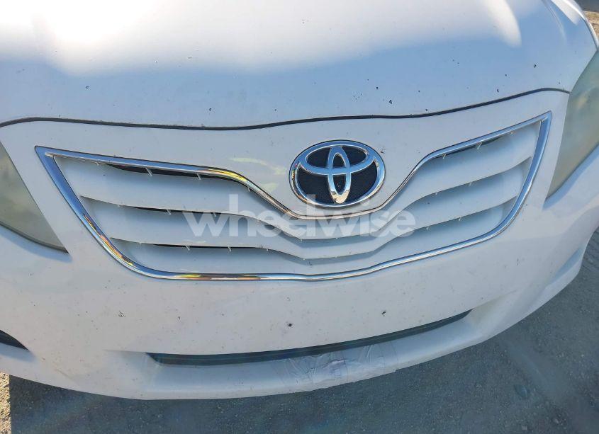 Photo 6 of 2010 Toyota Camry LE (VIN 4T1BF3EK4AU568857)