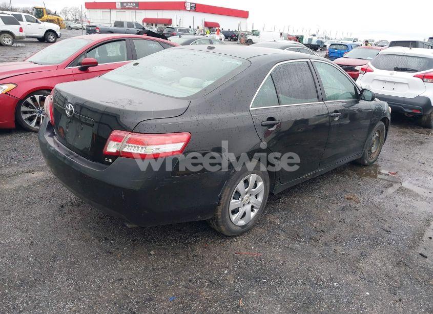 Photo 4 of 2011 Toyota Camry LE (VIN 4T1BF3EK4BU135329)