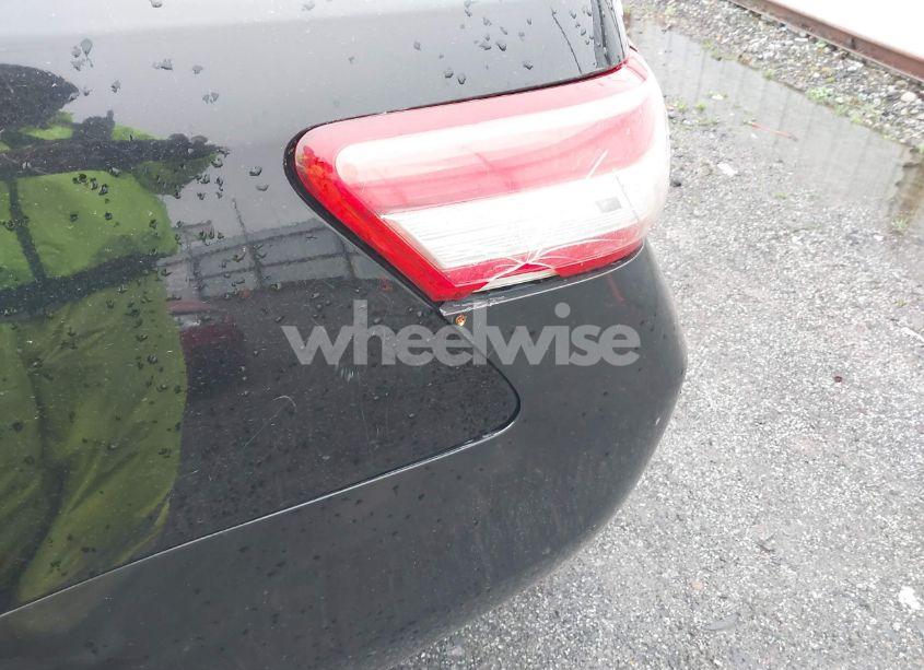 Photo 6 of 2011 Toyota Camry LE (VIN 4T1BF3EK4BU135329)