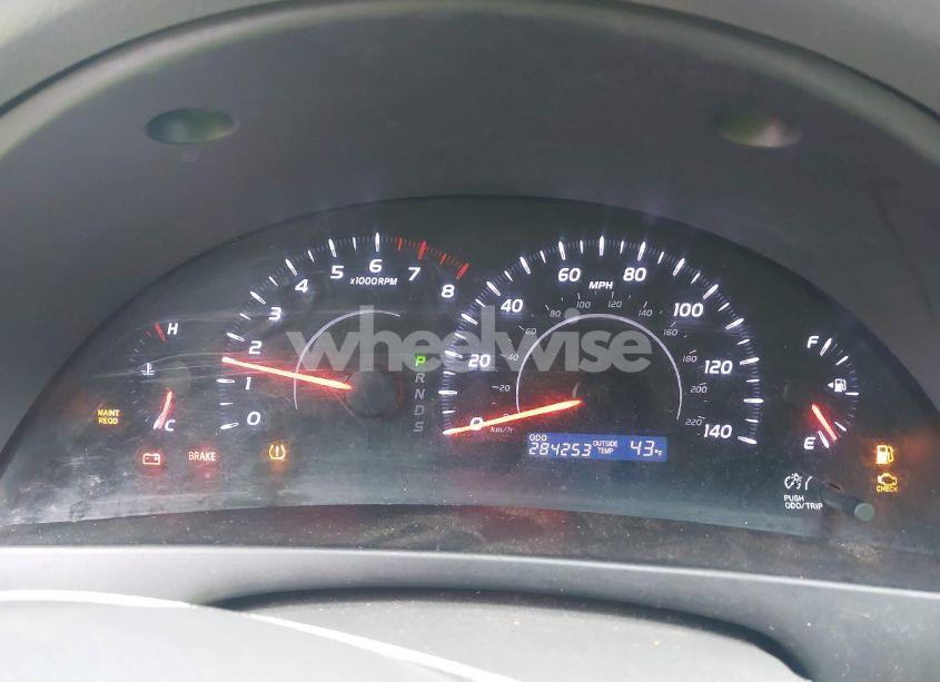 Photo 7 of 2011 Toyota Camry LE (VIN 4T1BF3EK4BU135329)