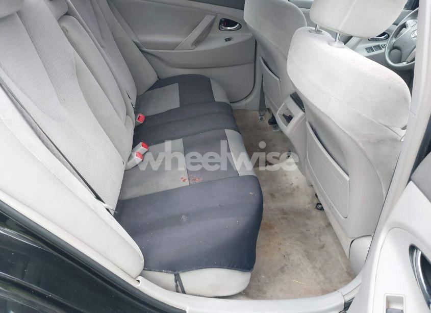 Photo 8 of 2011 Toyota Camry LE (VIN 4T1BF3EK4BU135329)